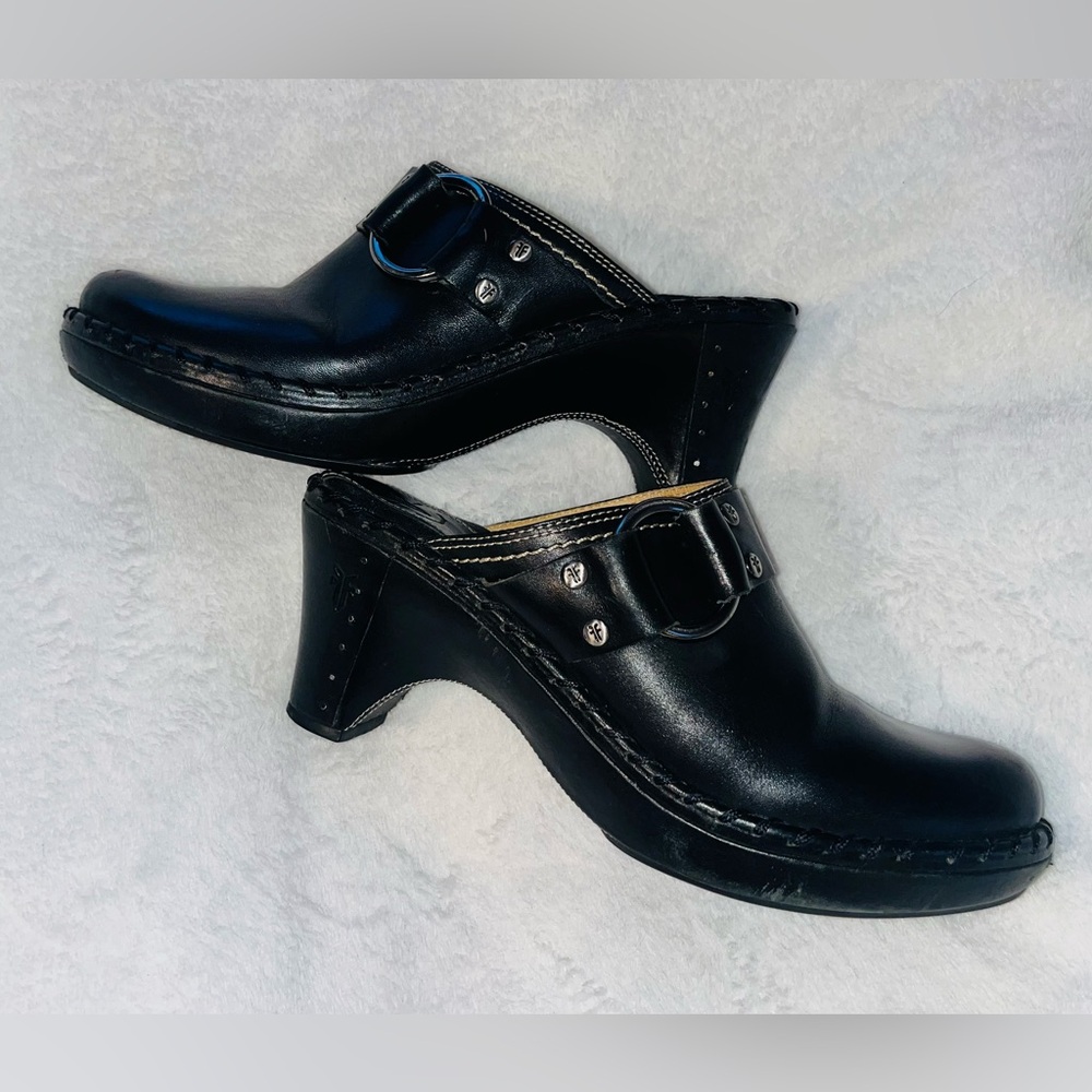 FRYE Charlotte Ring Mule Black Leather Clogs sz 8.5
